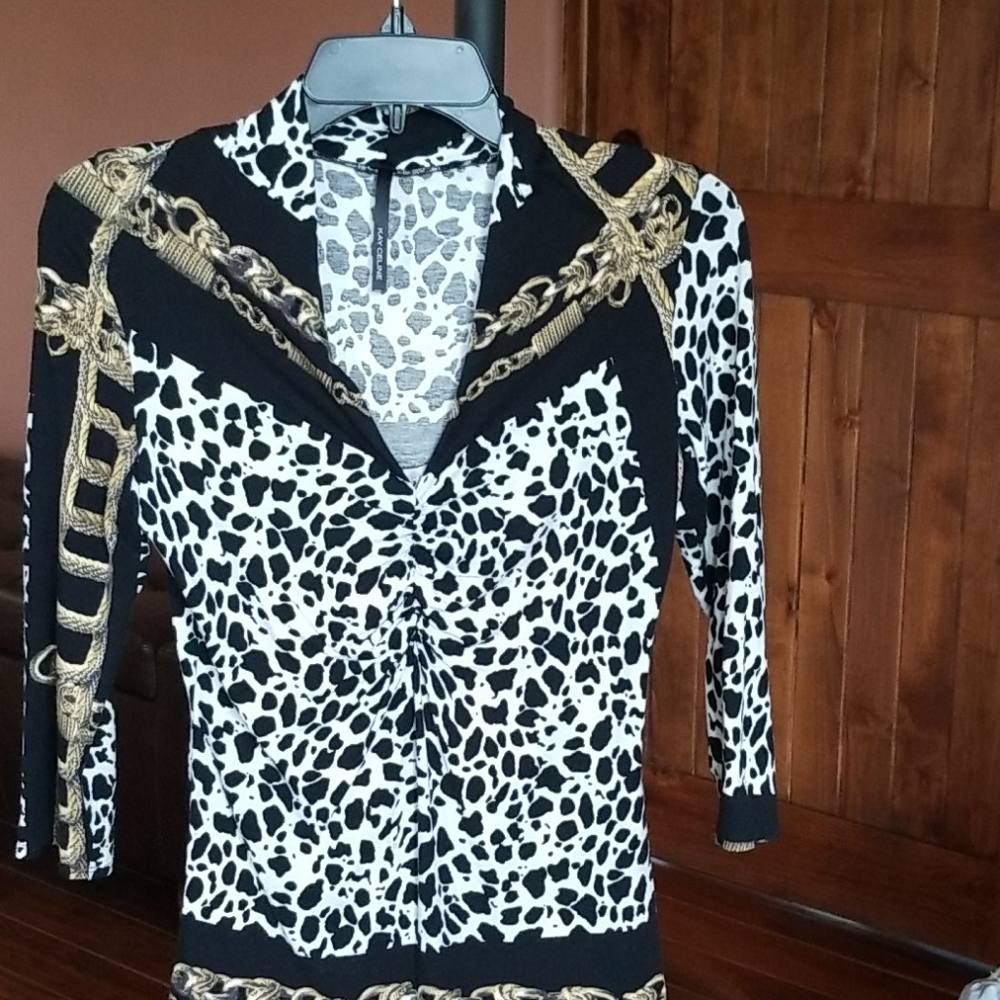 Beautiful kay celine top. - Picture 1 of 3